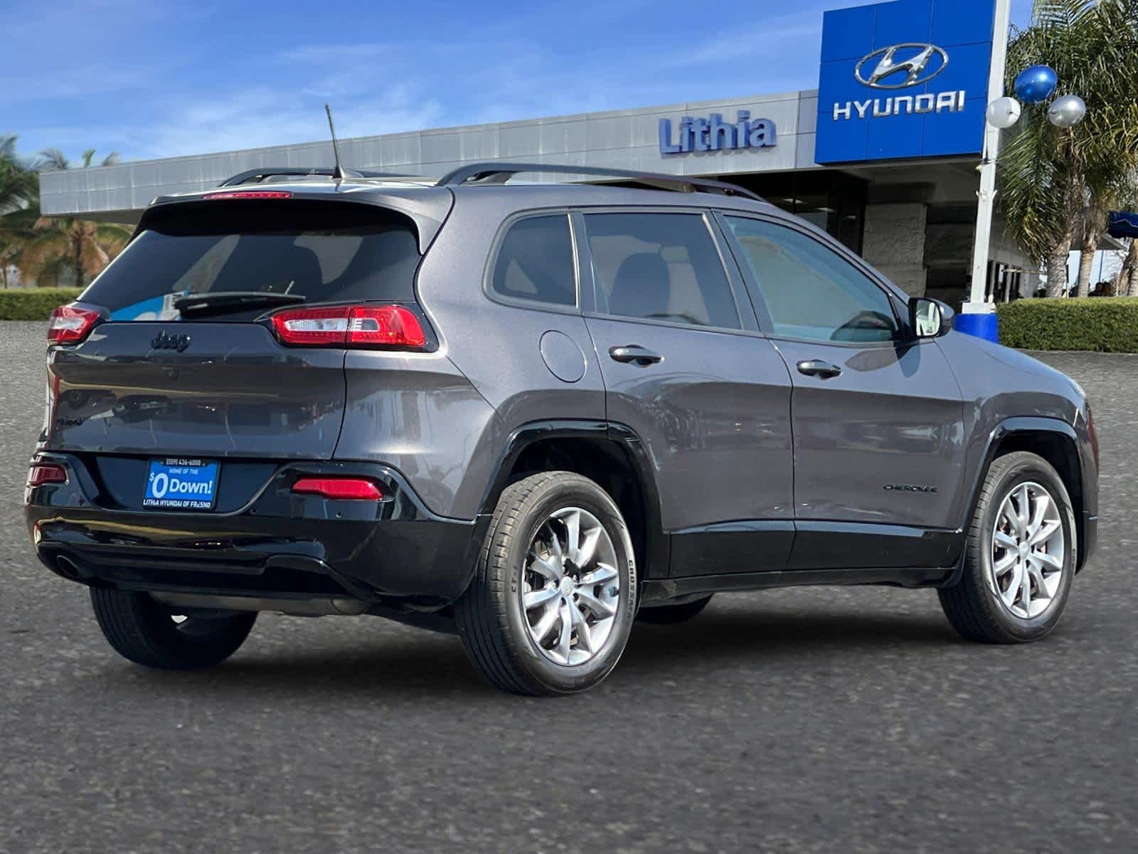 Used 2018 Jeep Cherokee Tech Connect with VIN 1C4PJMCB7JD611220 for sale in Fresno, CA
