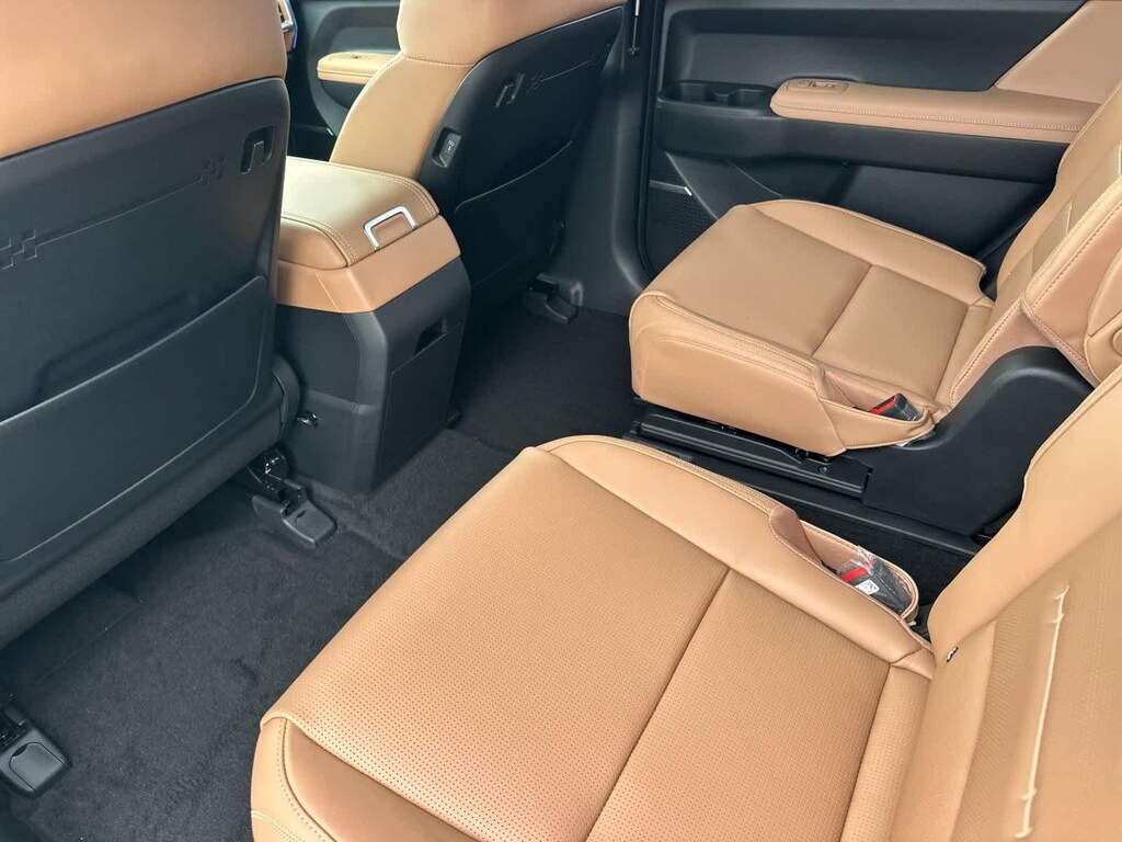 New 2026 Hyundai Santa Fe Hybrid Calligraphy SUV