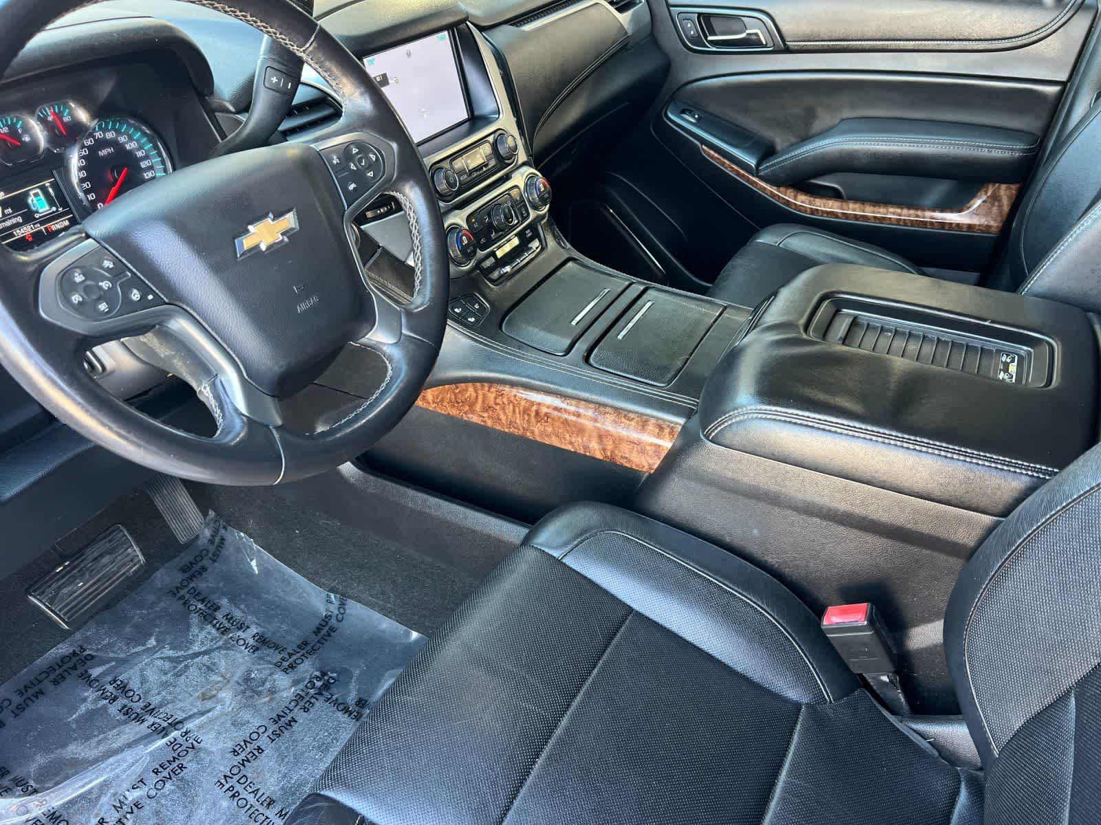 Thumbnail: 2015 Chevrolet Suburban - 12