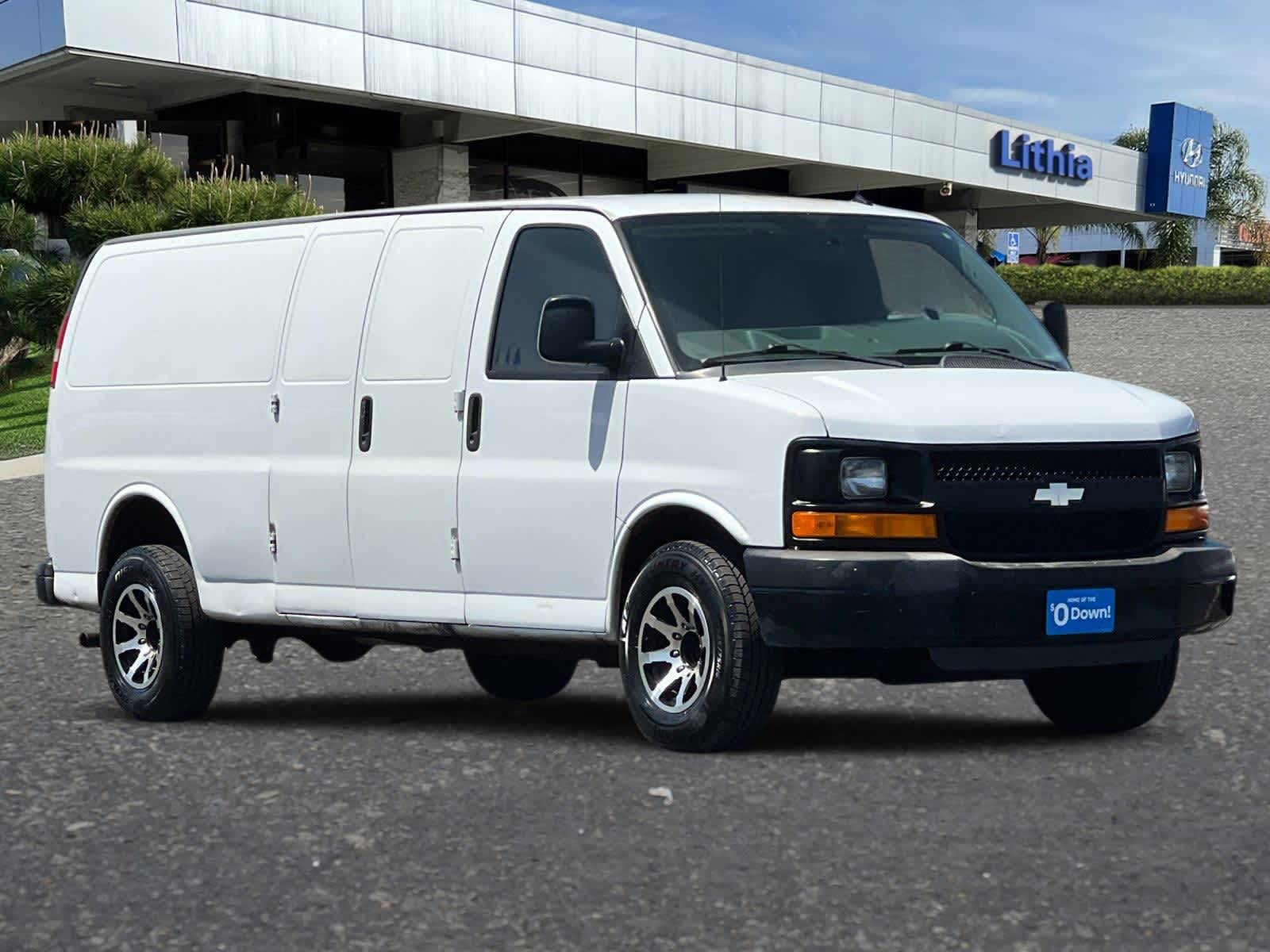 Thumbnail: 2013 Chevrolet Express - 9