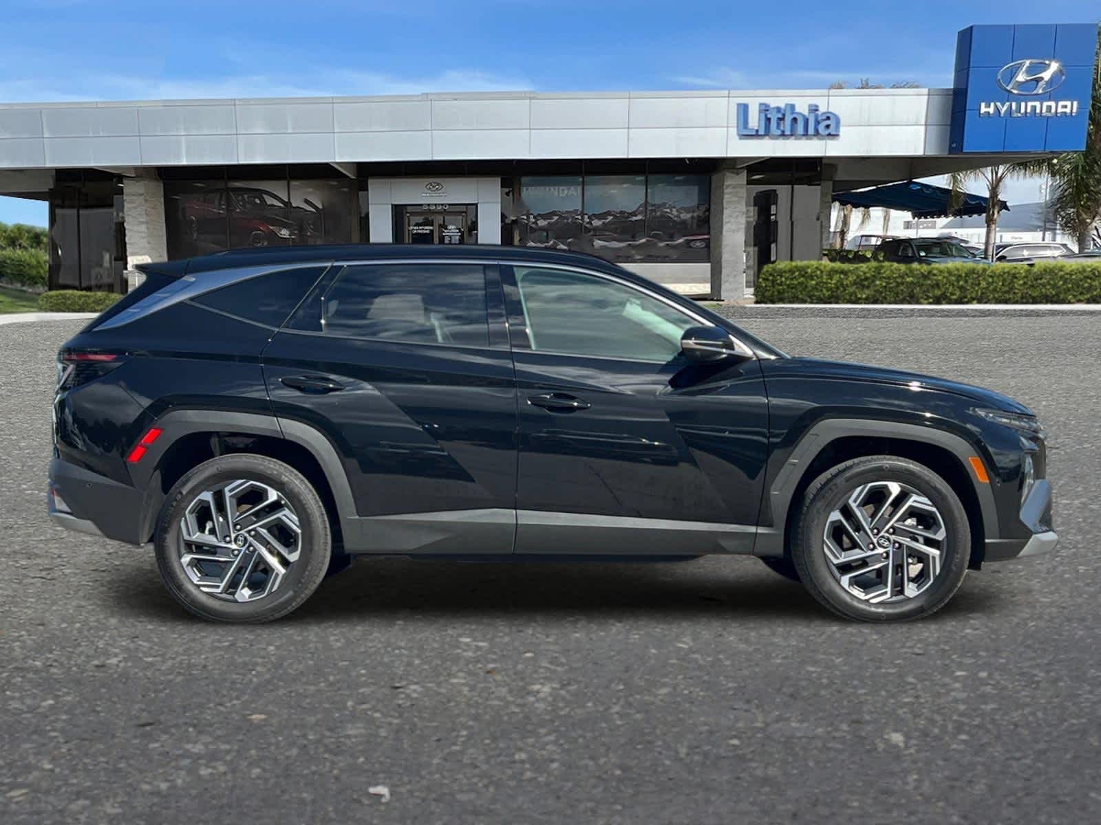 Thumbnail: 2025 Hyundai Tucson - 8