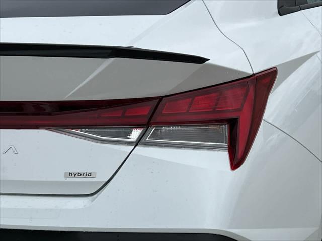 2025 Hyundai Elantra Sport 27