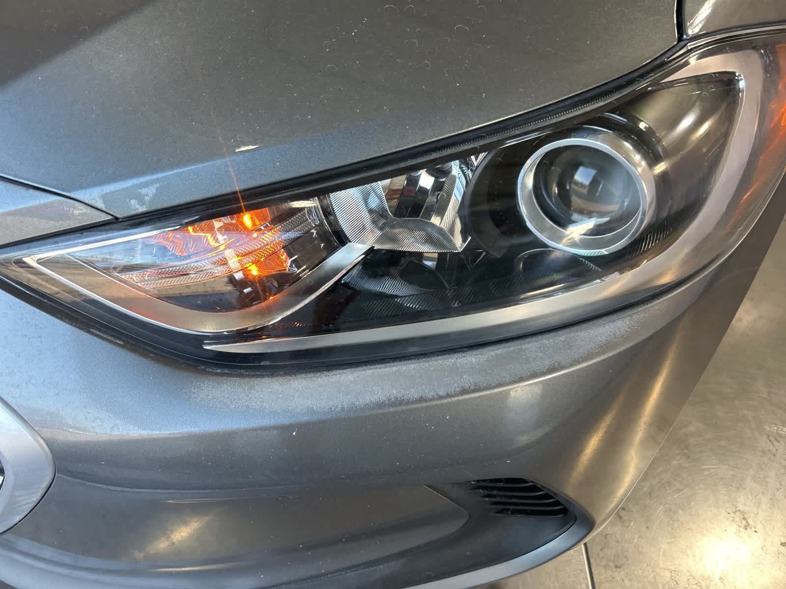 Thumbnail: 2017 Hyundai Elantra - 2