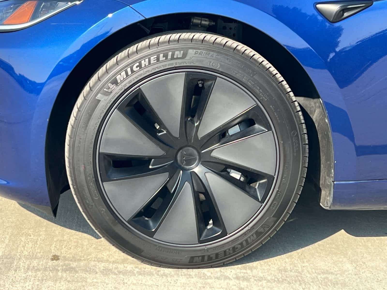 Thumbnail: 2025 Tesla Model 3 - 23