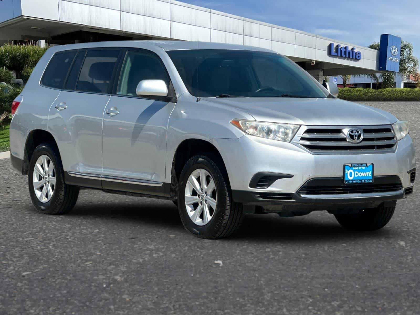 Thumbnail: 2012 Toyota Highlander - 10