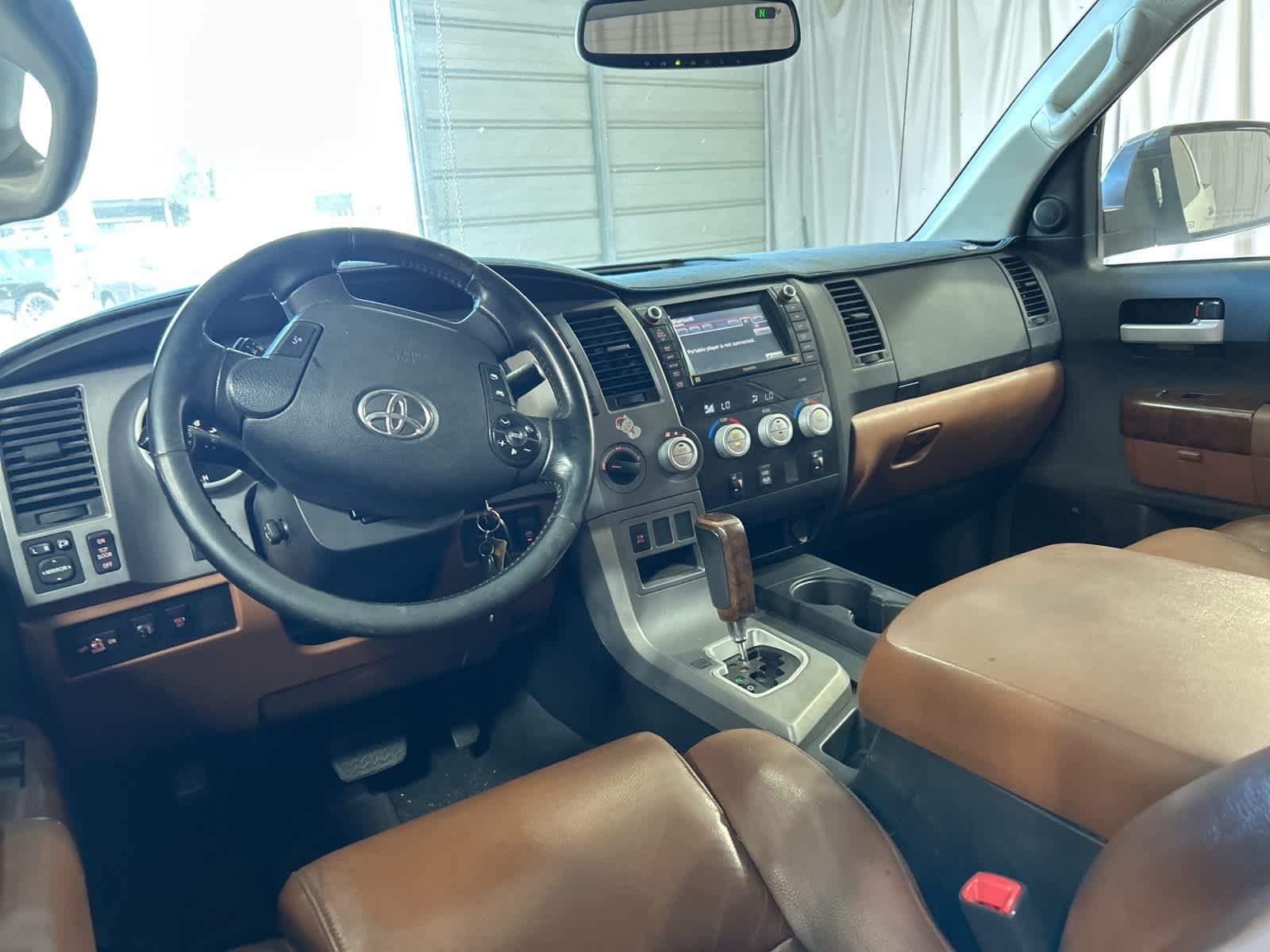 Thumbnail: 2013 Toyota Tundra - 24