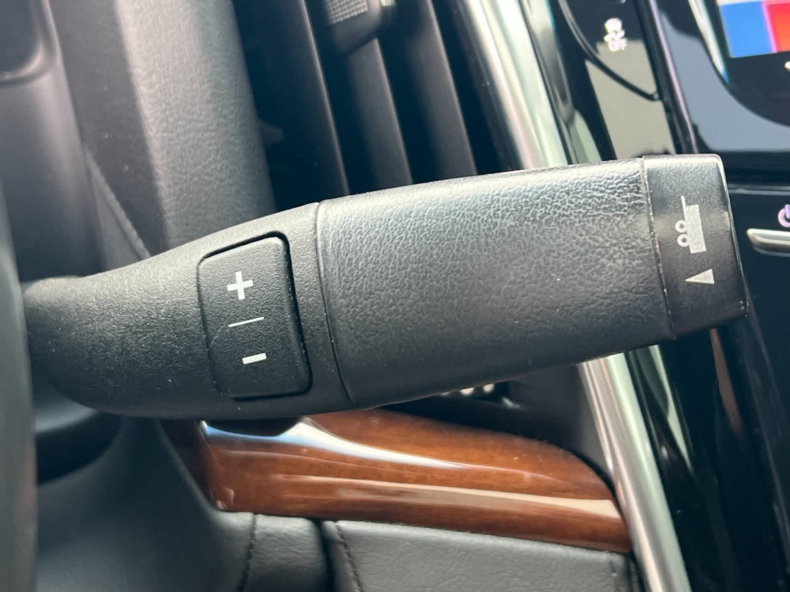 Thumbnail: 2020 Cadillac Escalade - 23