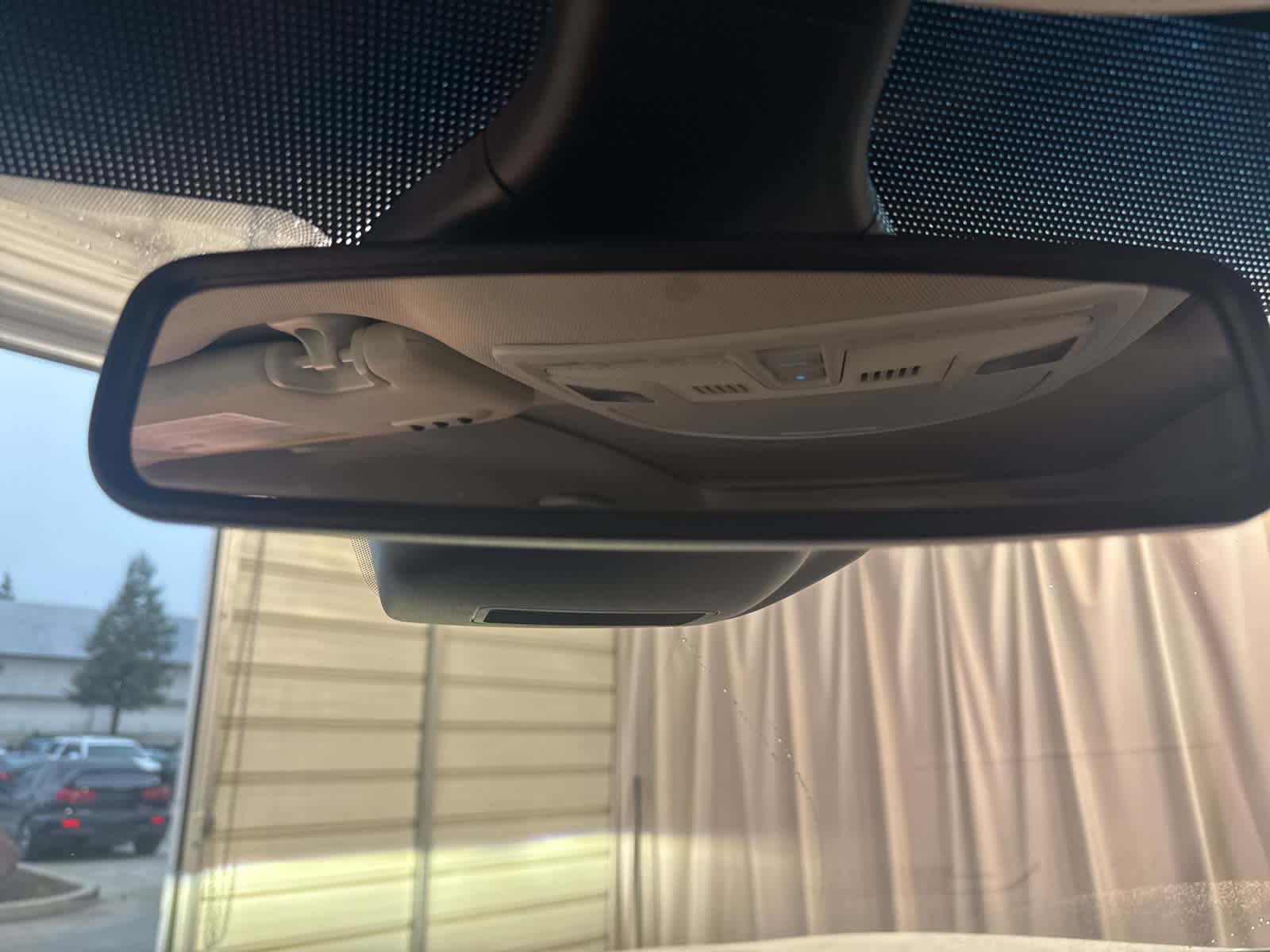 Thumbnail: 2020 Ford Edge - 25