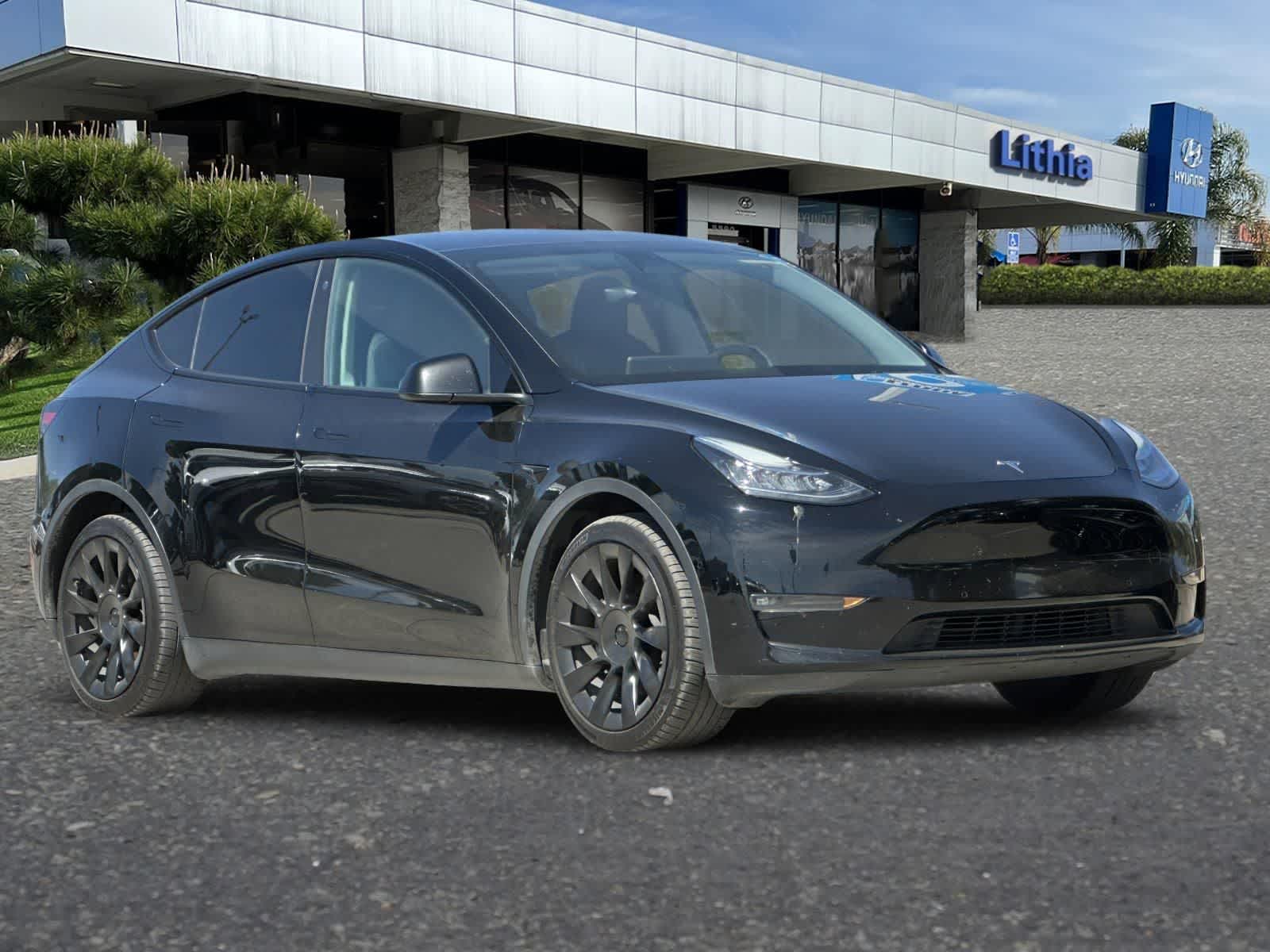 Thumbnail: 2021 Tesla Model Y - 10