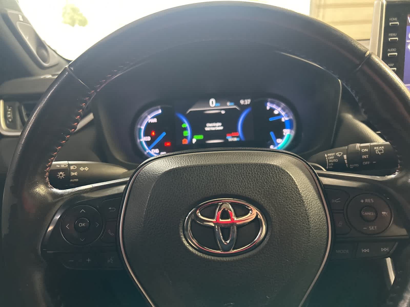 Thumbnail: 2021 Toyota RAV4 - 31