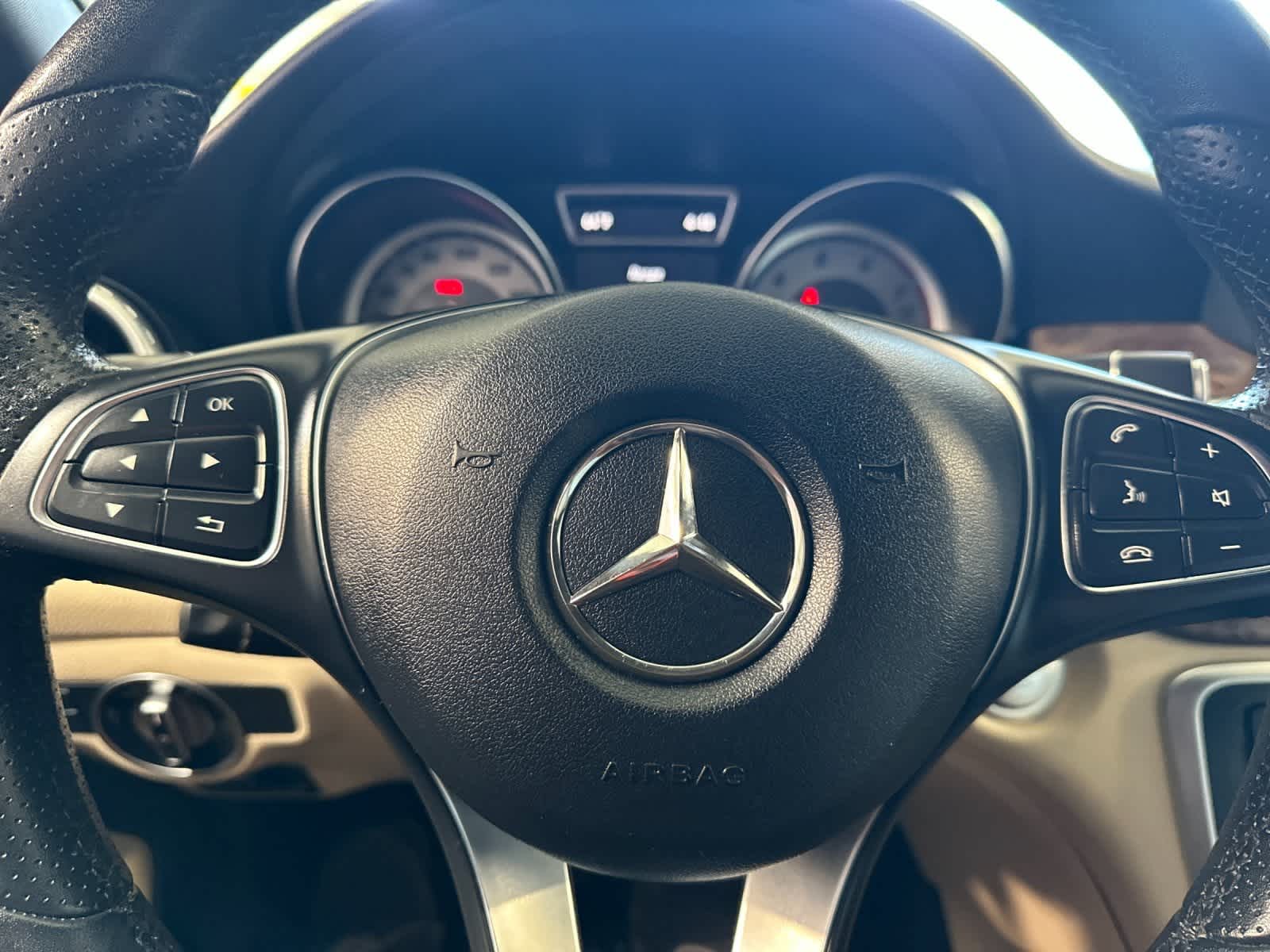 Thumbnail: 2017 Mercedes-Benz GLA - 23