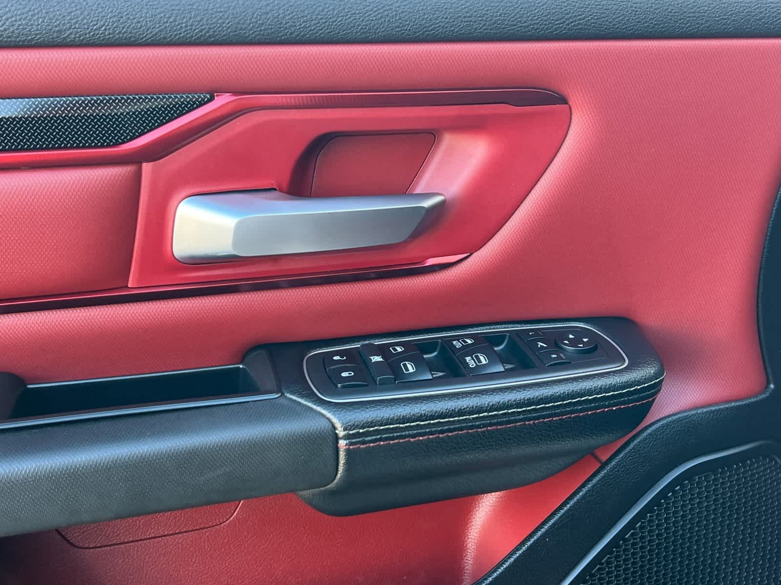 Thumbnail: 2019 RAM 1500 - 13