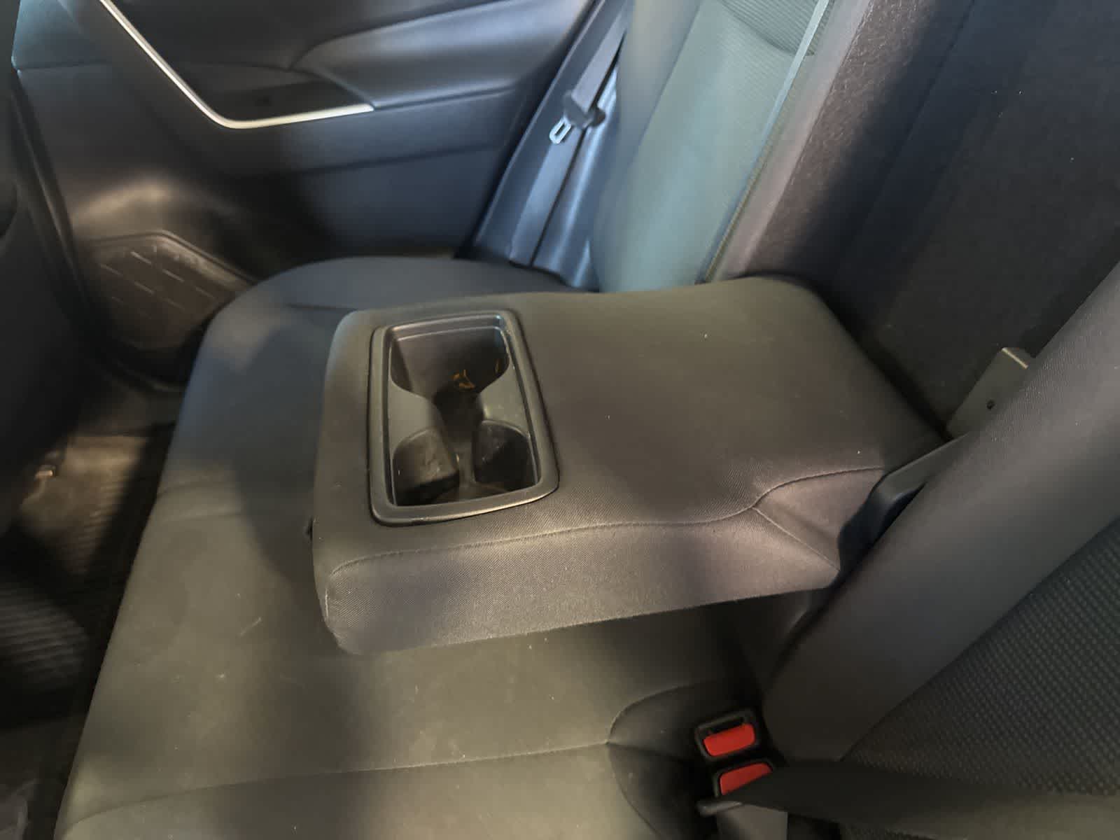Thumbnail: 2021 Toyota RAV4 - 16