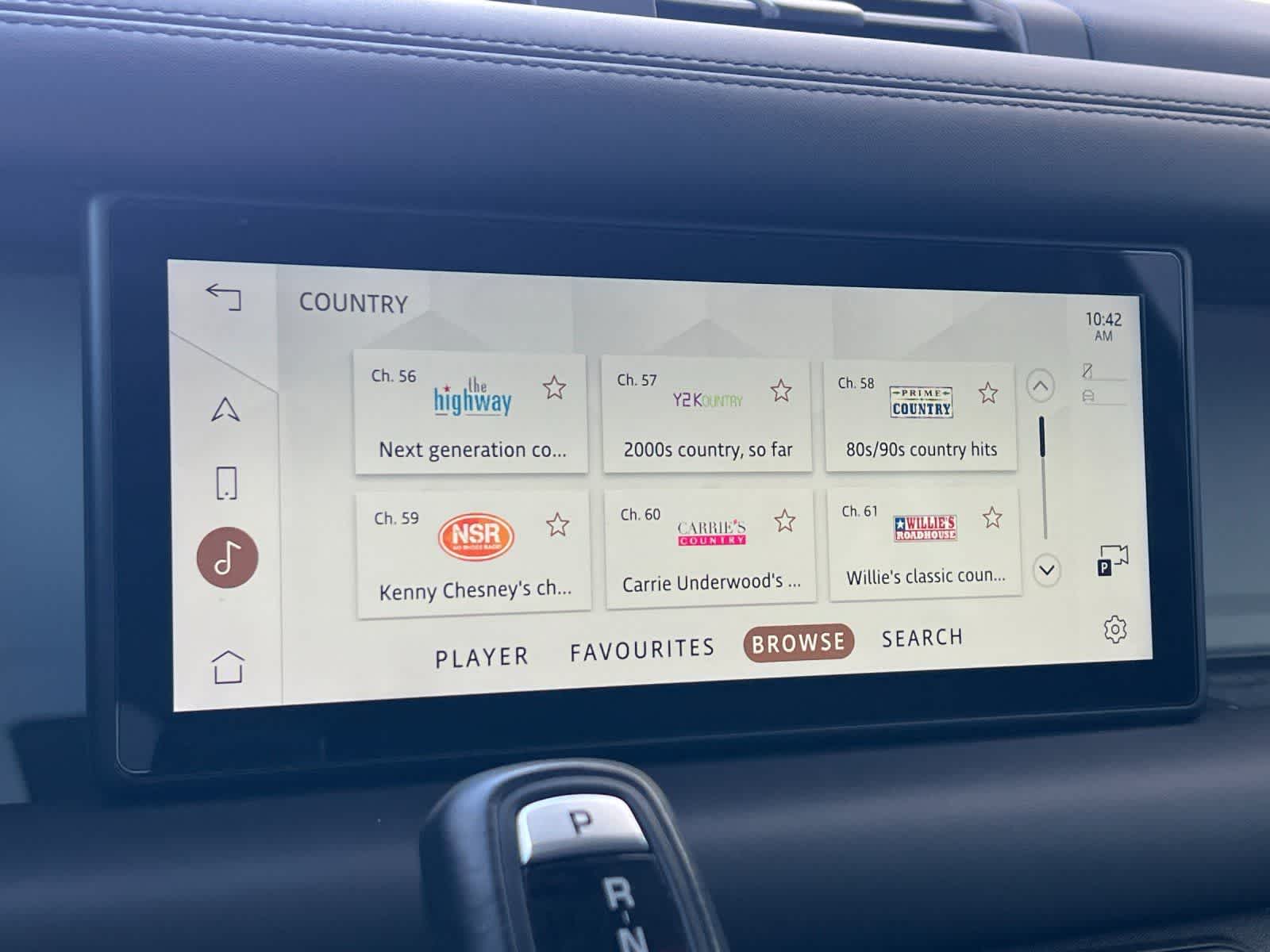 Thumbnail: 2020 Land Rover Defender - 20