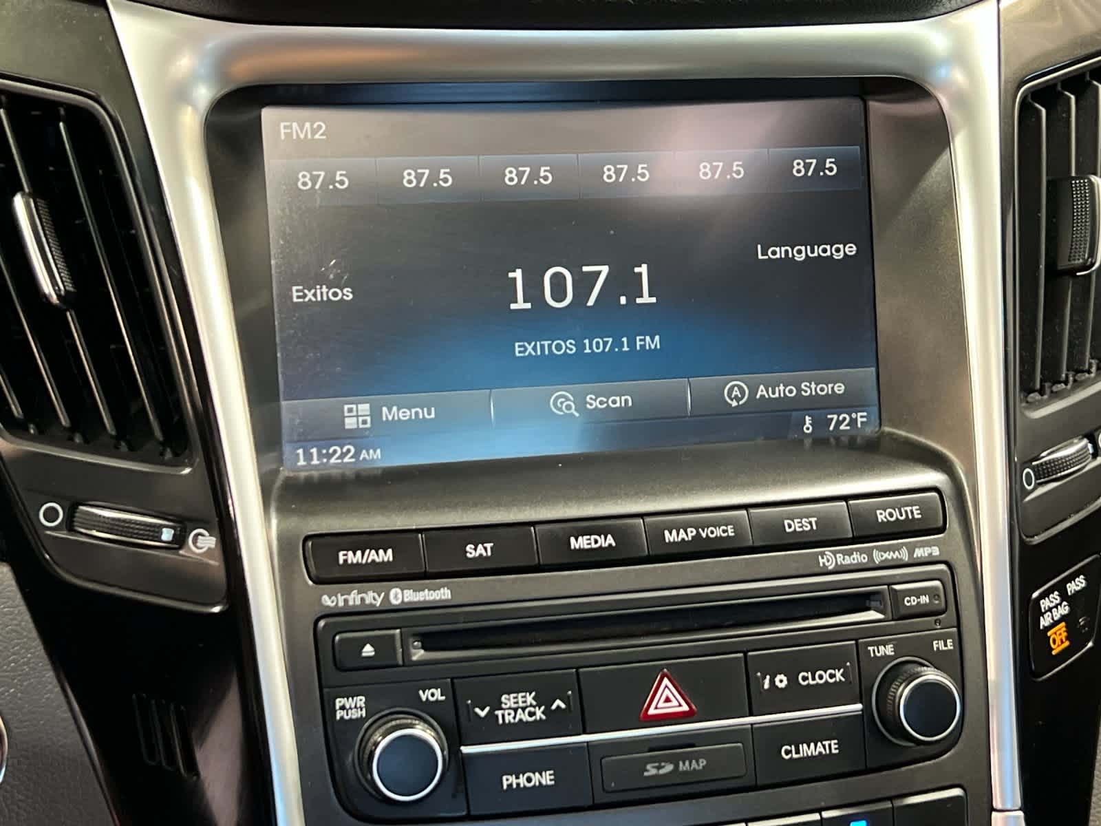 Thumbnail: 2014 Hyundai Sonata - 17