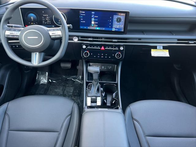 2025 Hyundai Santa Cruz SEL 3