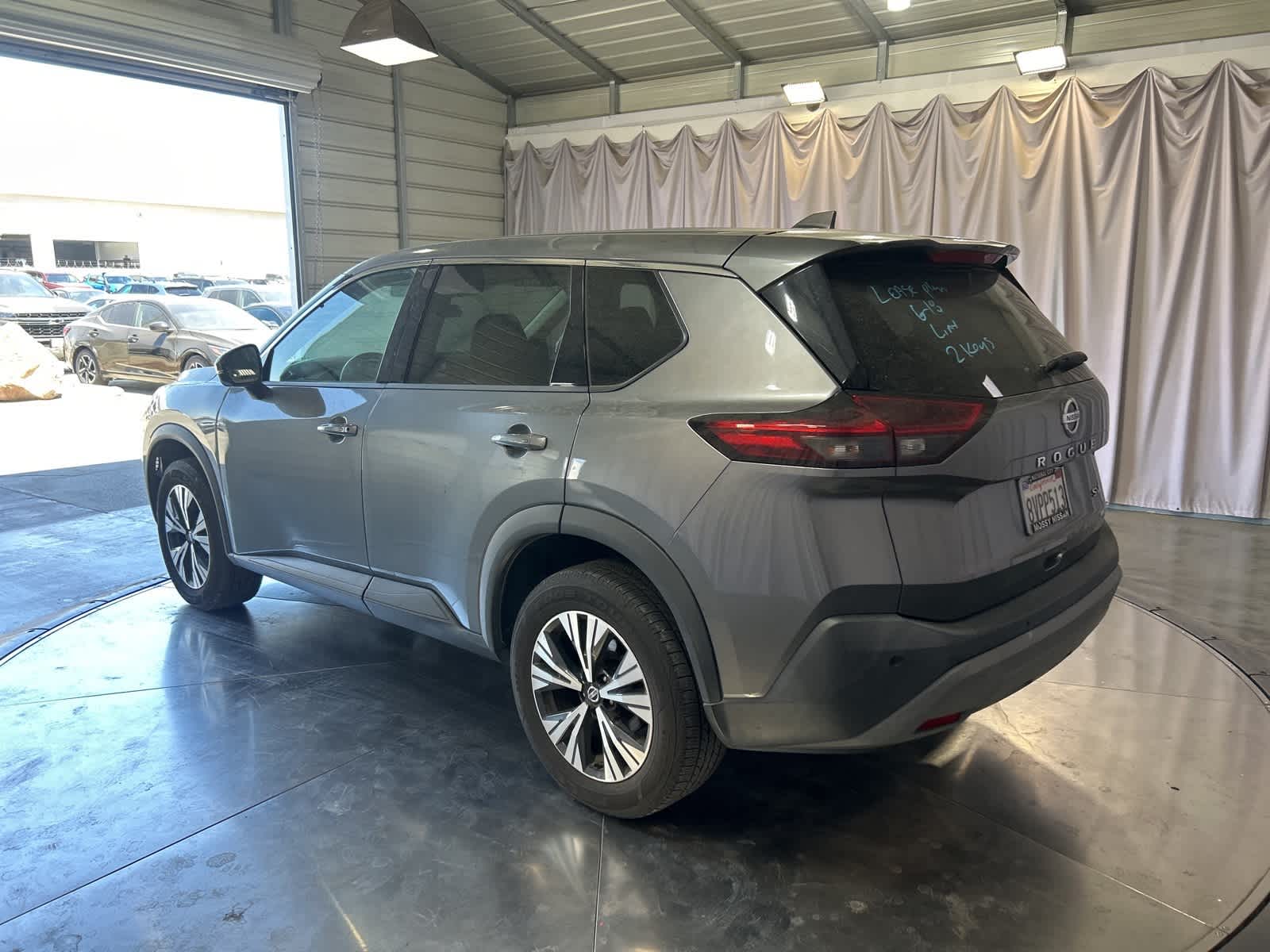 Thumbnail: 2021 Nissan Rogue - 13