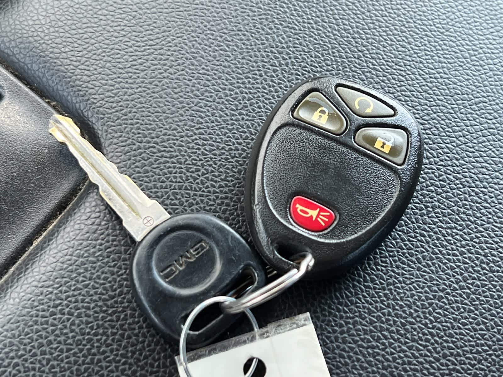 Thumbnail: 2010 GMC Sierra 1500 - 26