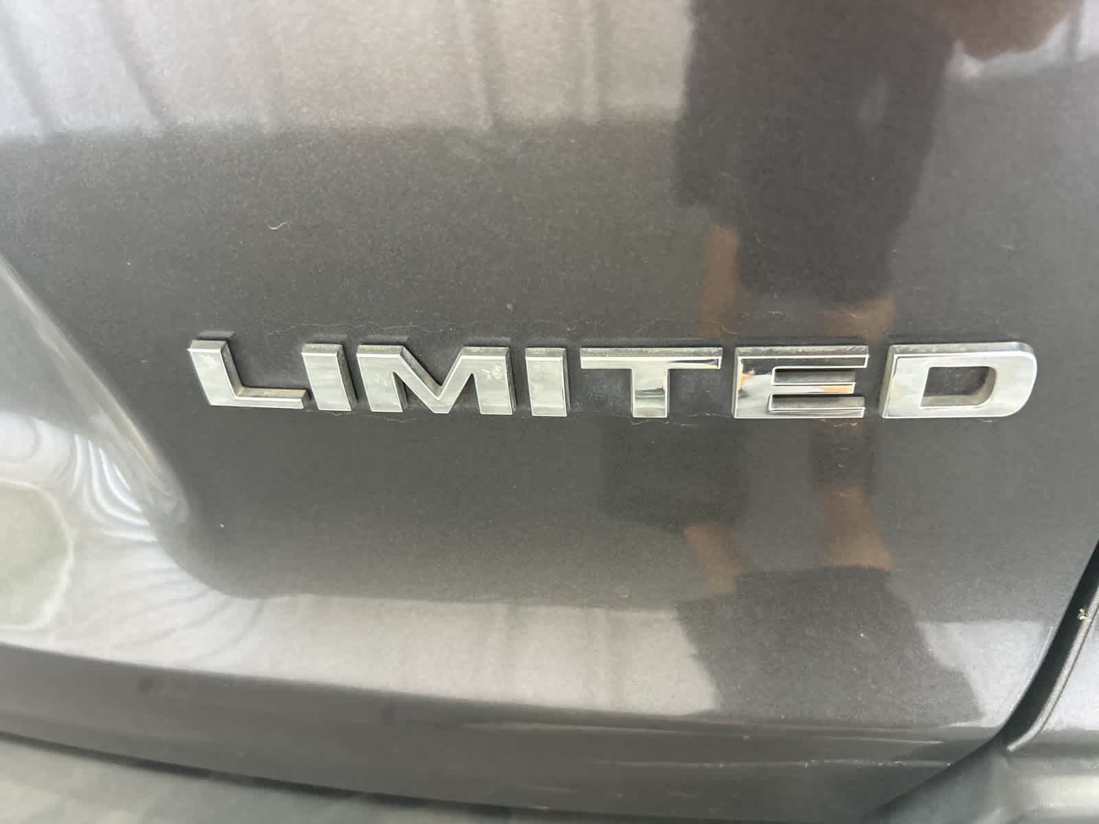 Thumbnail: 2020 Jeep Cherokee - 11