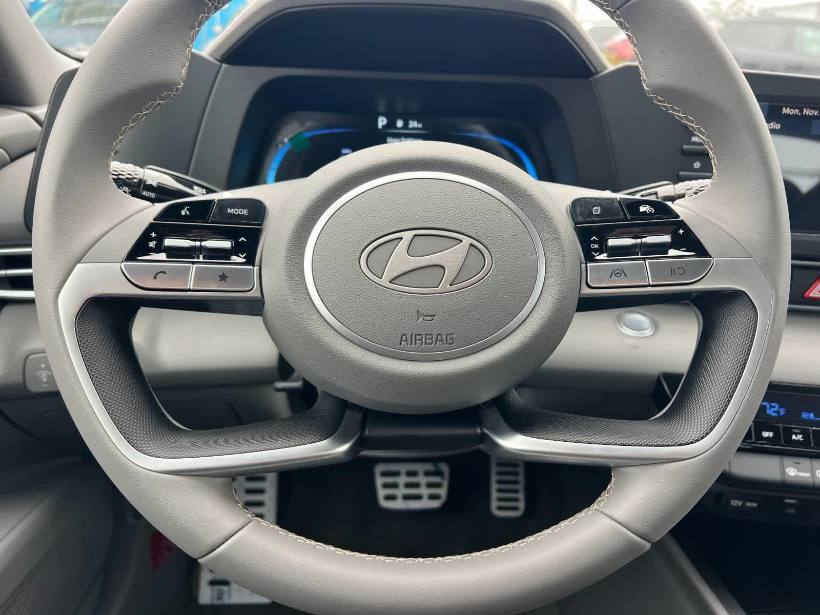 Thumbnail: 2026 Hyundai Elantra - 23