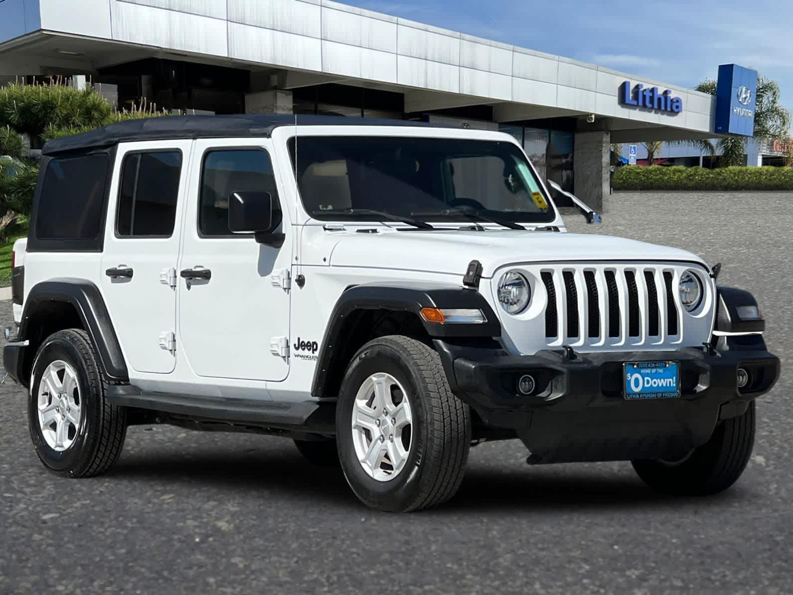 Thumbnail: 2022 Jeep Wrangler - 9