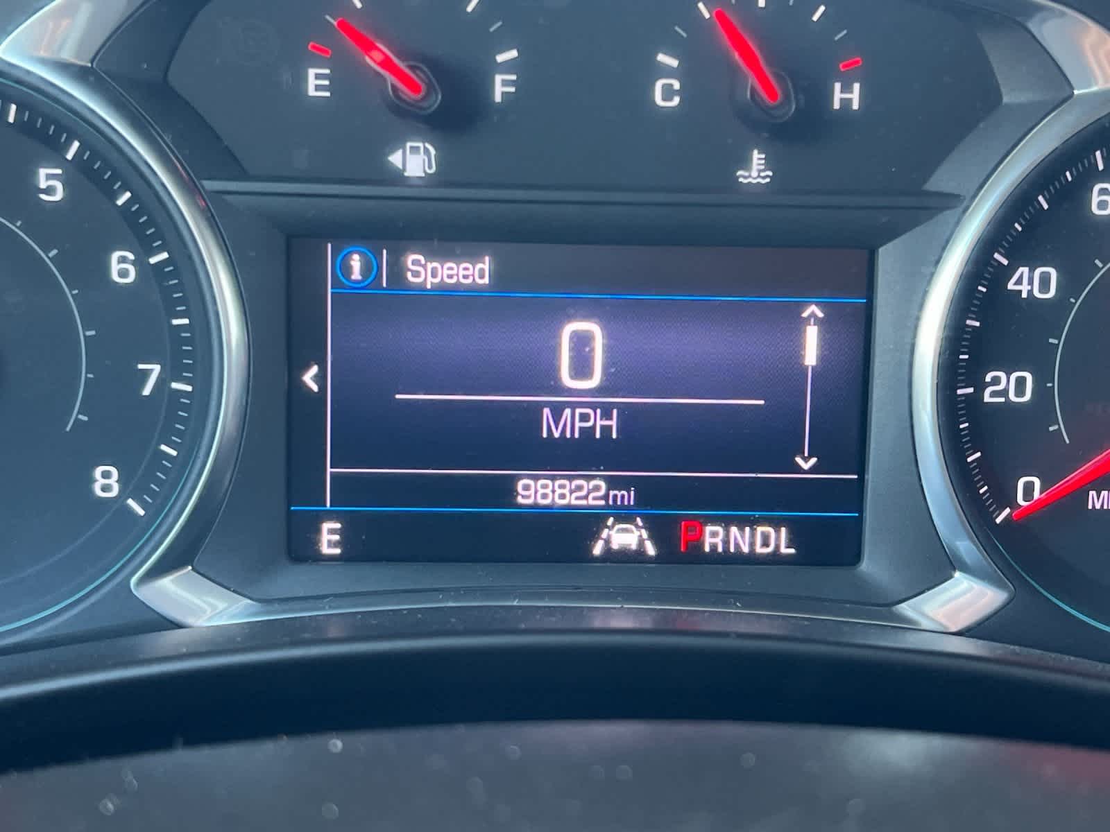 Thumbnail: 2020 Chevrolet Equinox - 25