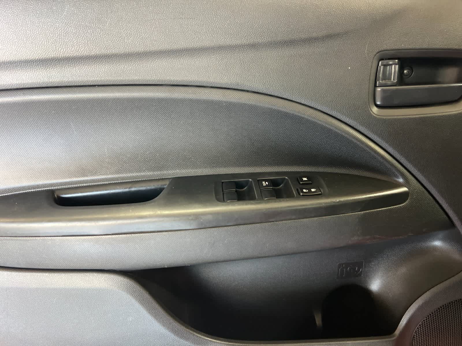 Thumbnail: 2022 Mitsubishi Mirage - 12