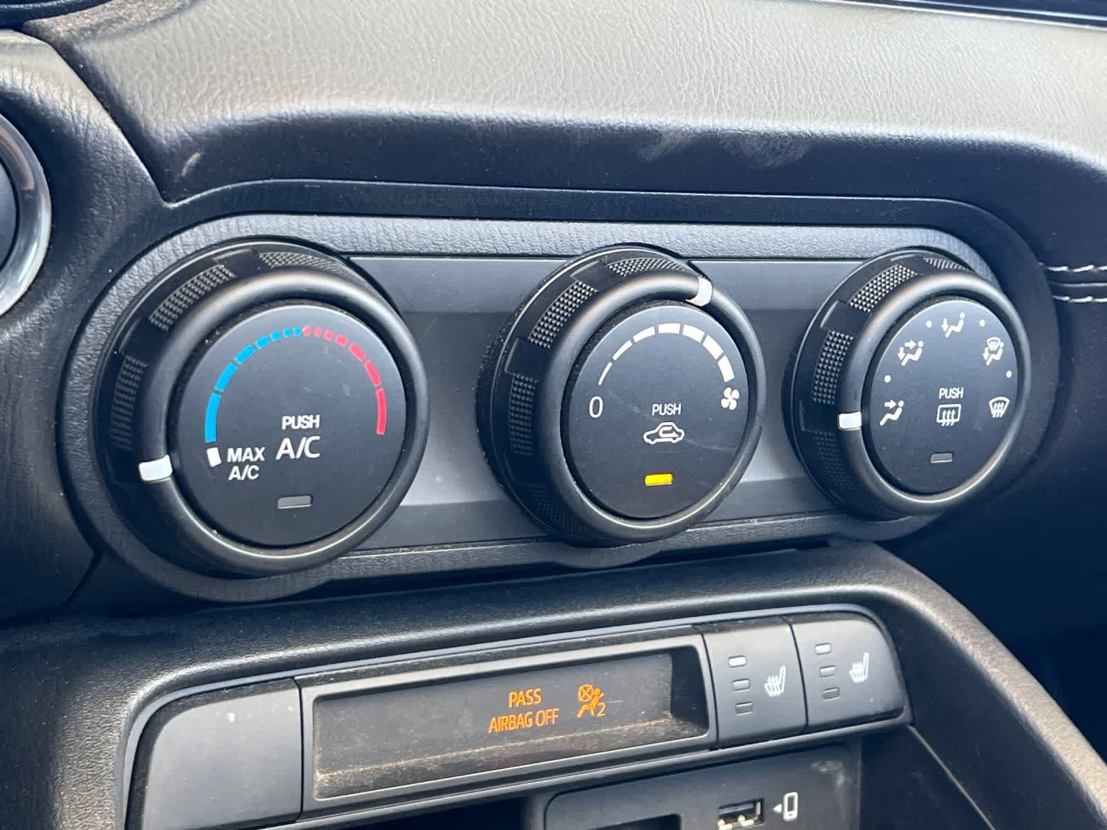 Thumbnail: 2021 Mazda MX-5 Miata - 22