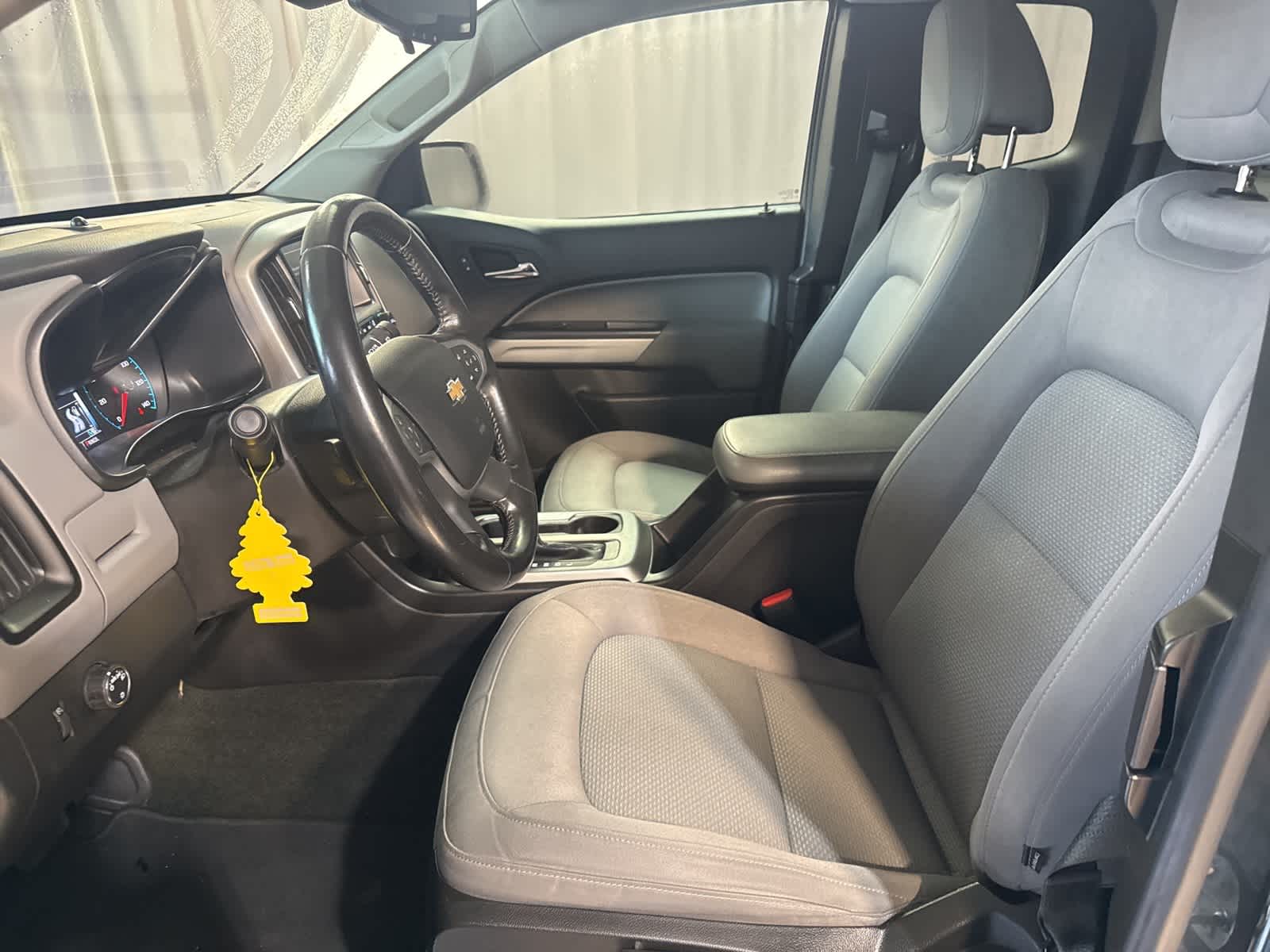 Thumbnail: 2017 Chevrolet Colorado - 18