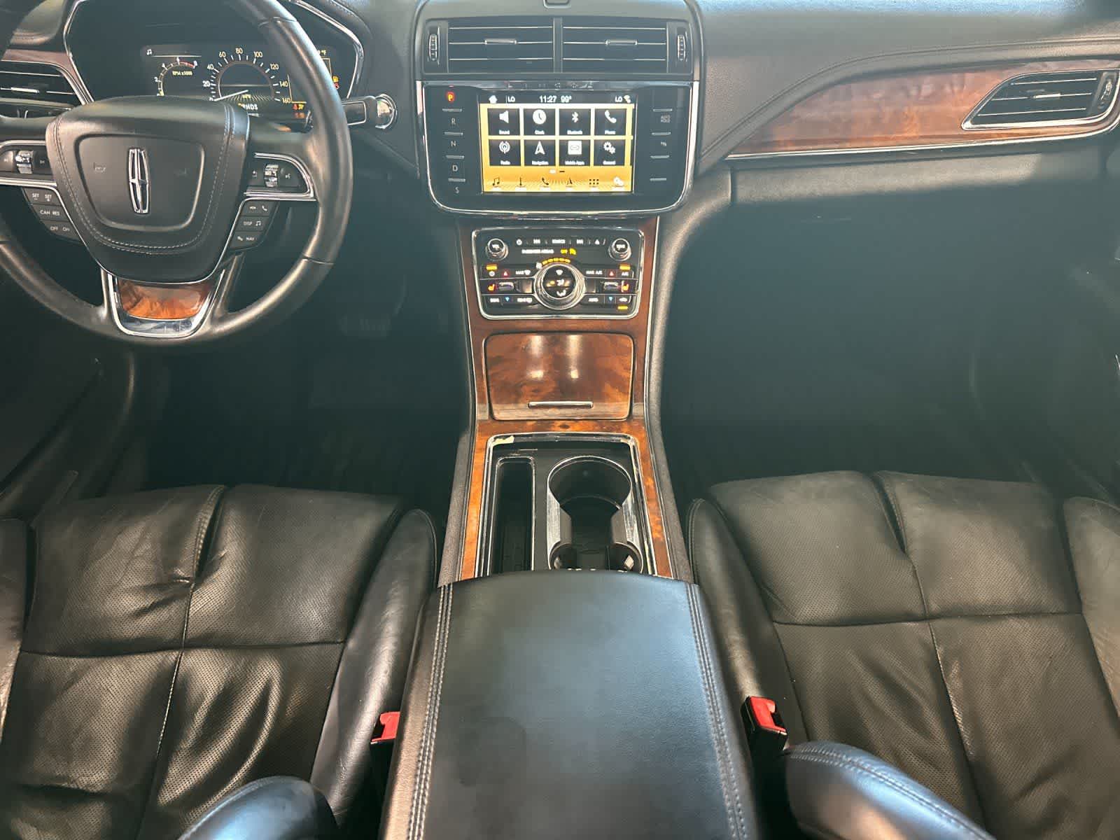 Thumbnail: 2017 Lincoln Continental - 4