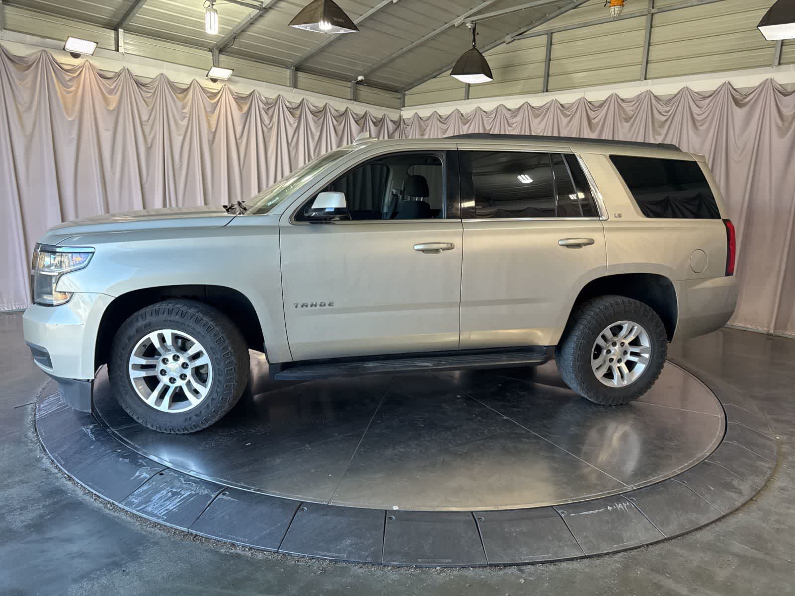 Thumbnail: 2015 Chevrolet Tahoe - 8