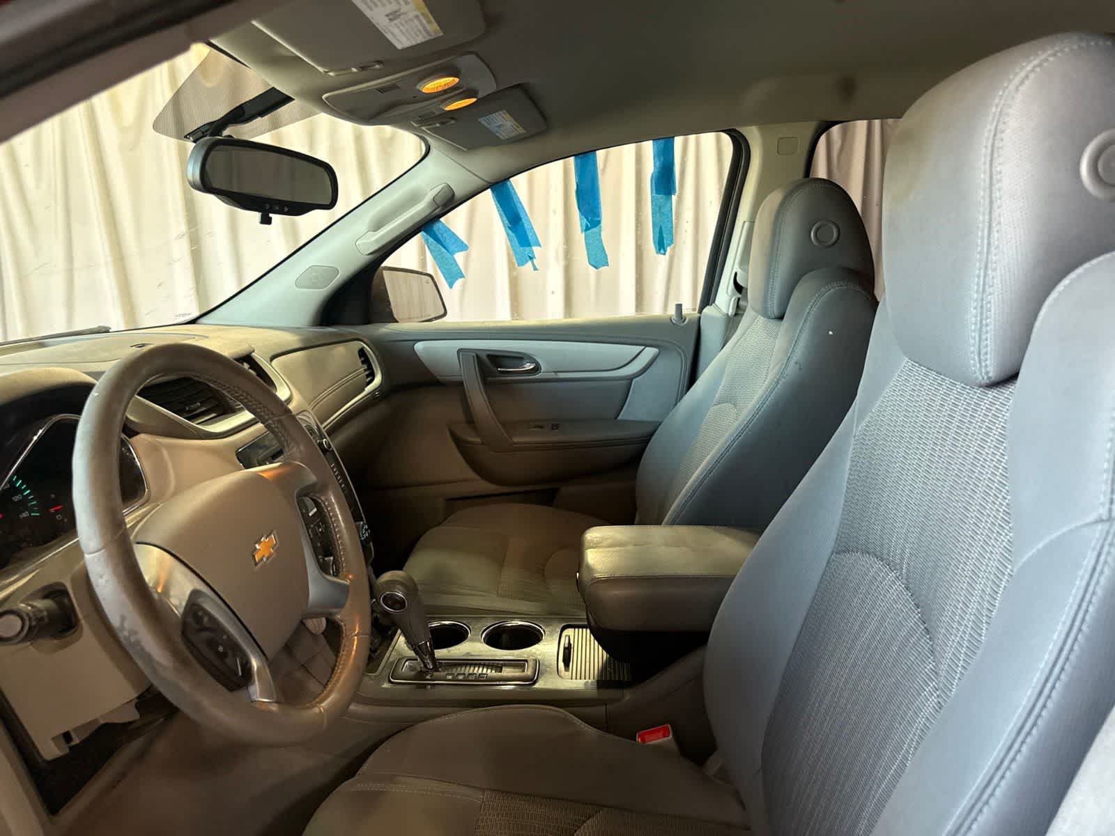Thumbnail: 2015 Chevrolet Traverse - 20