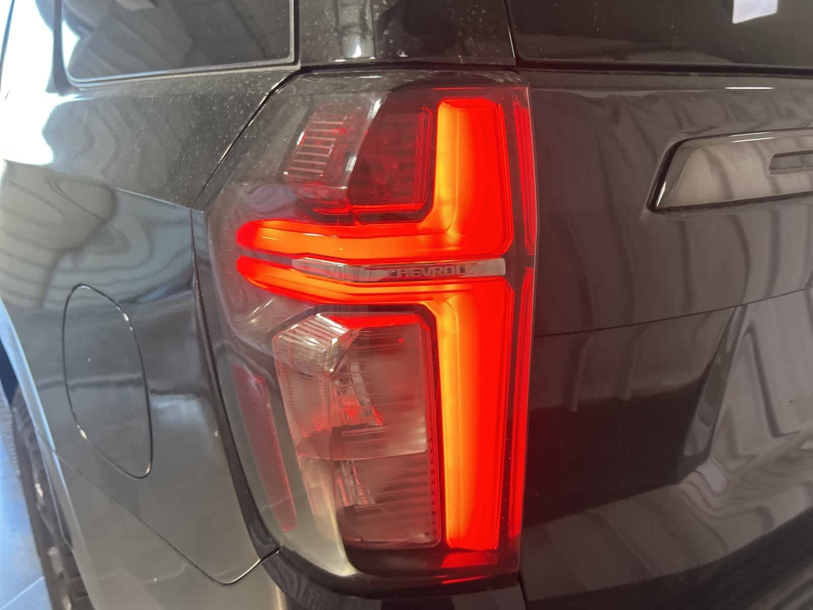 Thumbnail: 2021 Chevrolet Tahoe - 14