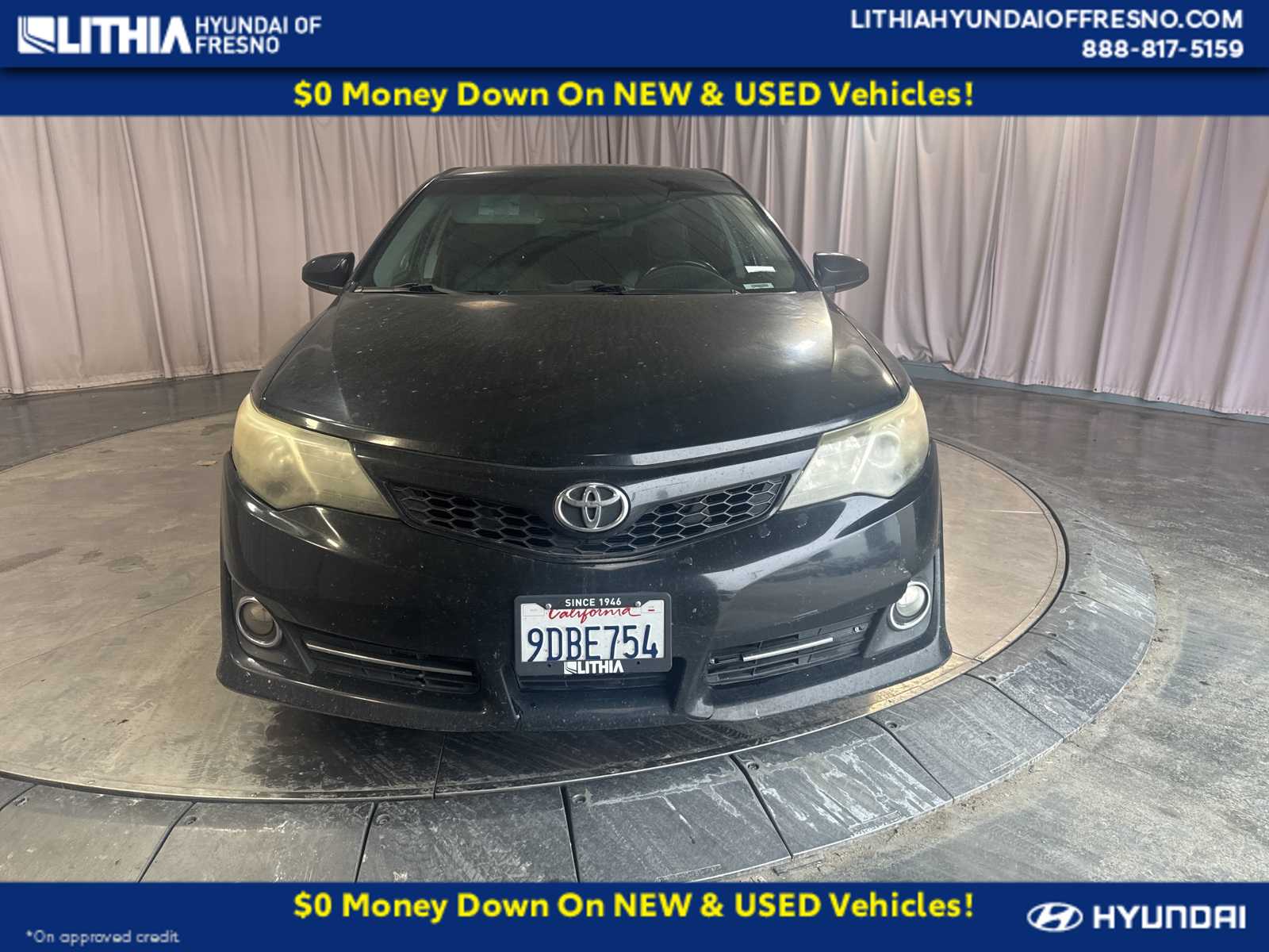 2014 Toyota Camry SE -
                  Fresno, CA