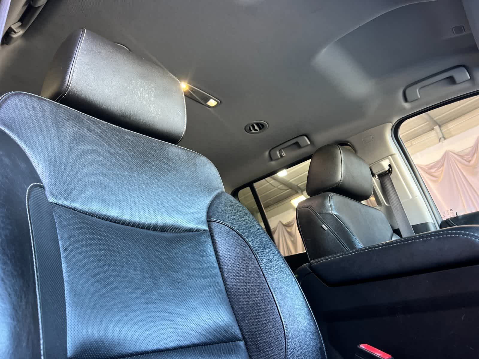 Thumbnail: 2017 GMC Yukon XL - 18