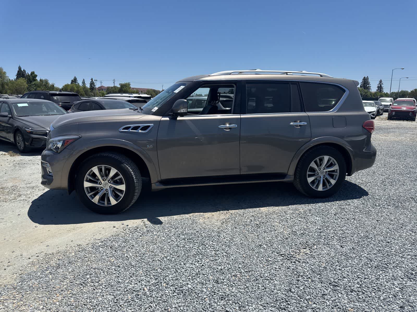 Thumbnail: 2016 INFINITI QX80 - 6