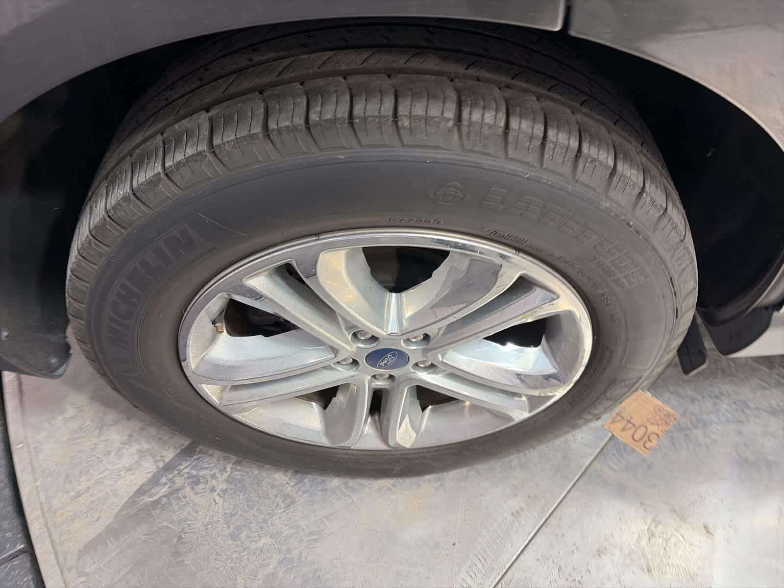 Thumbnail: 2020 Ford Edge - 7