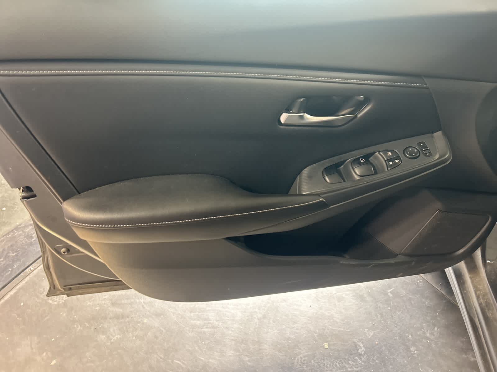 Thumbnail: 2020 Nissan Sentra - 22