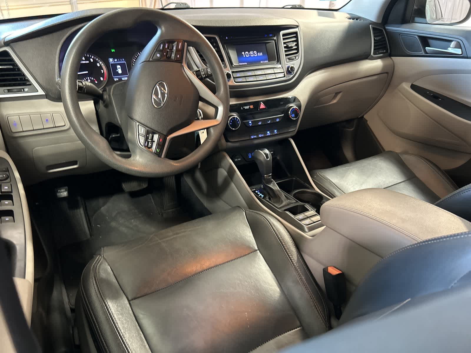 2016 Hyundai Tucson SE 20