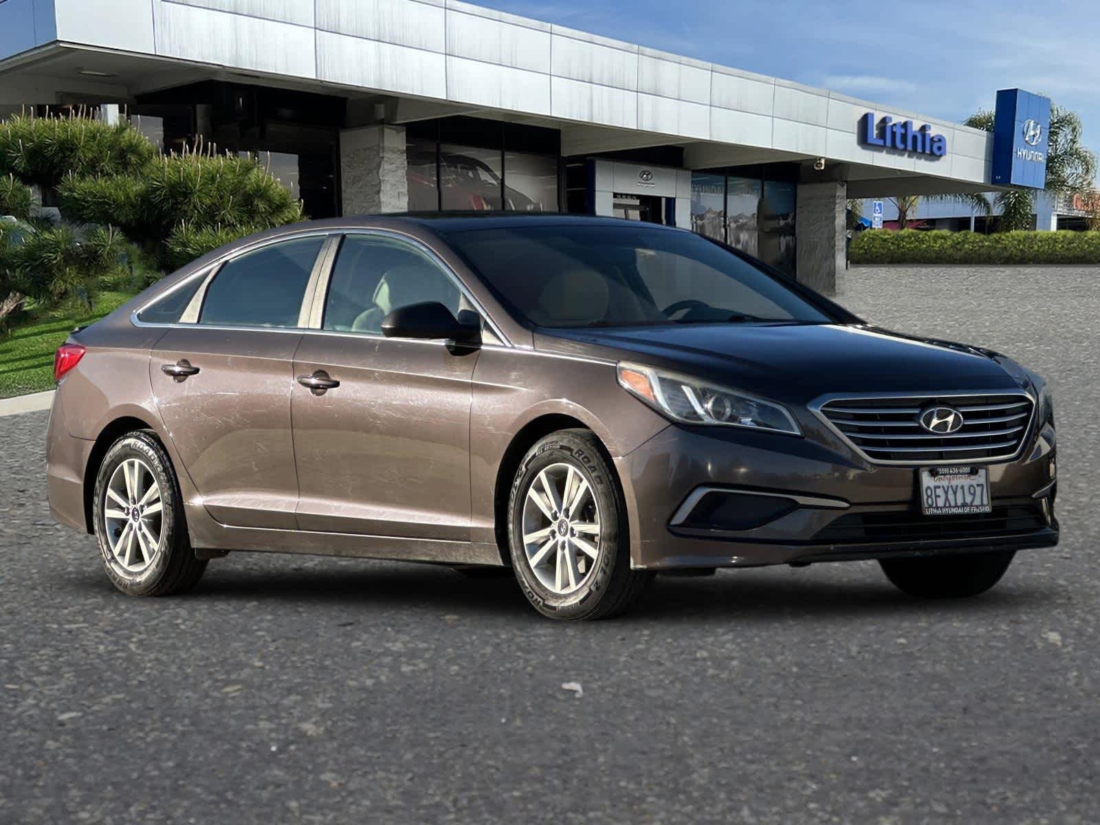 Thumbnail: 2017 Hyundai Sonata - 9