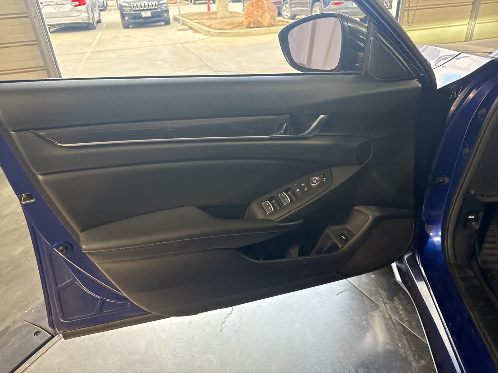 Thumbnail: 2021 Honda Accord - 18