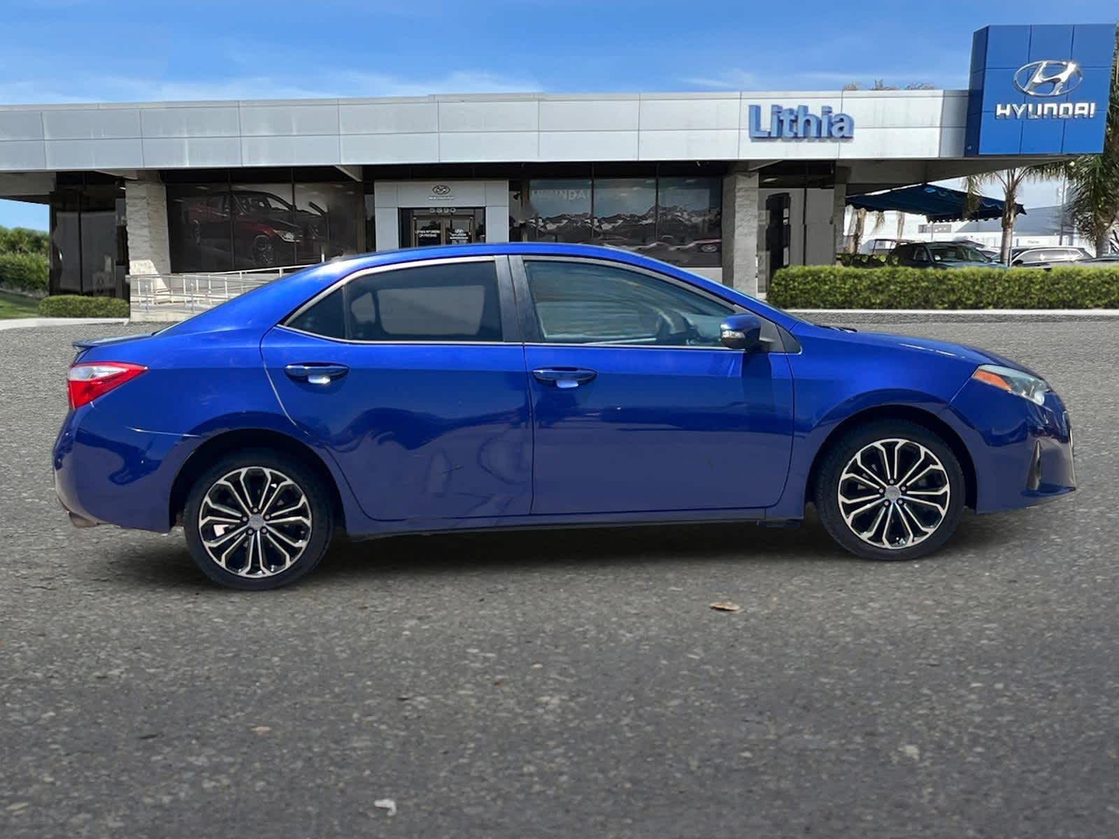 Thumbnail: 2016 Toyota Corolla - 8