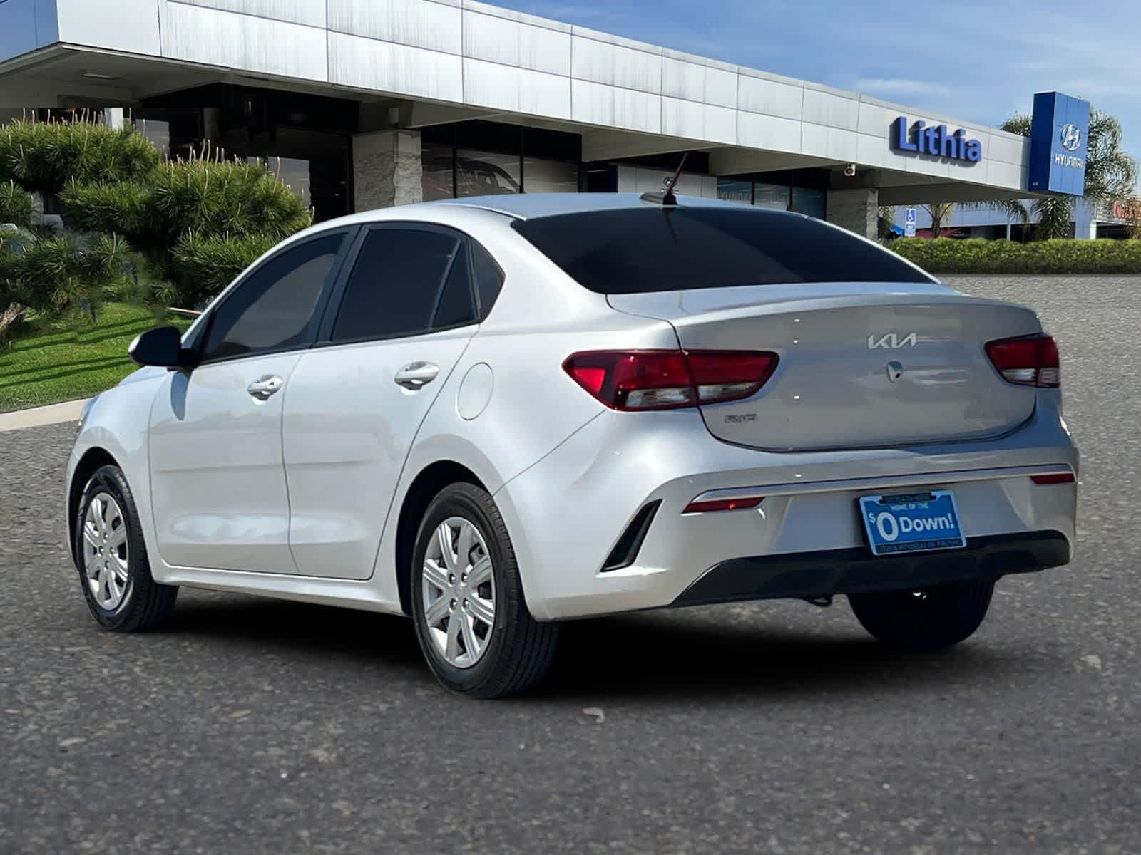 Thumbnail: 2022 Kia Rio - 7