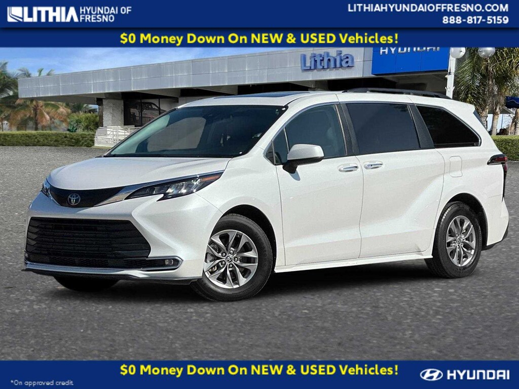 Used 2023 Toyota Sienna XLE 8 Passenger Van Passenger Van