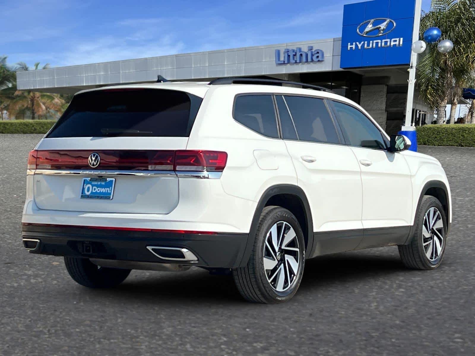 Thumbnail: 2025 Volkswagen Atlas - 3