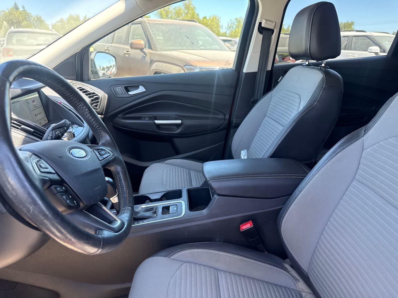 Thumbnail: 2017 Ford Escape - 20