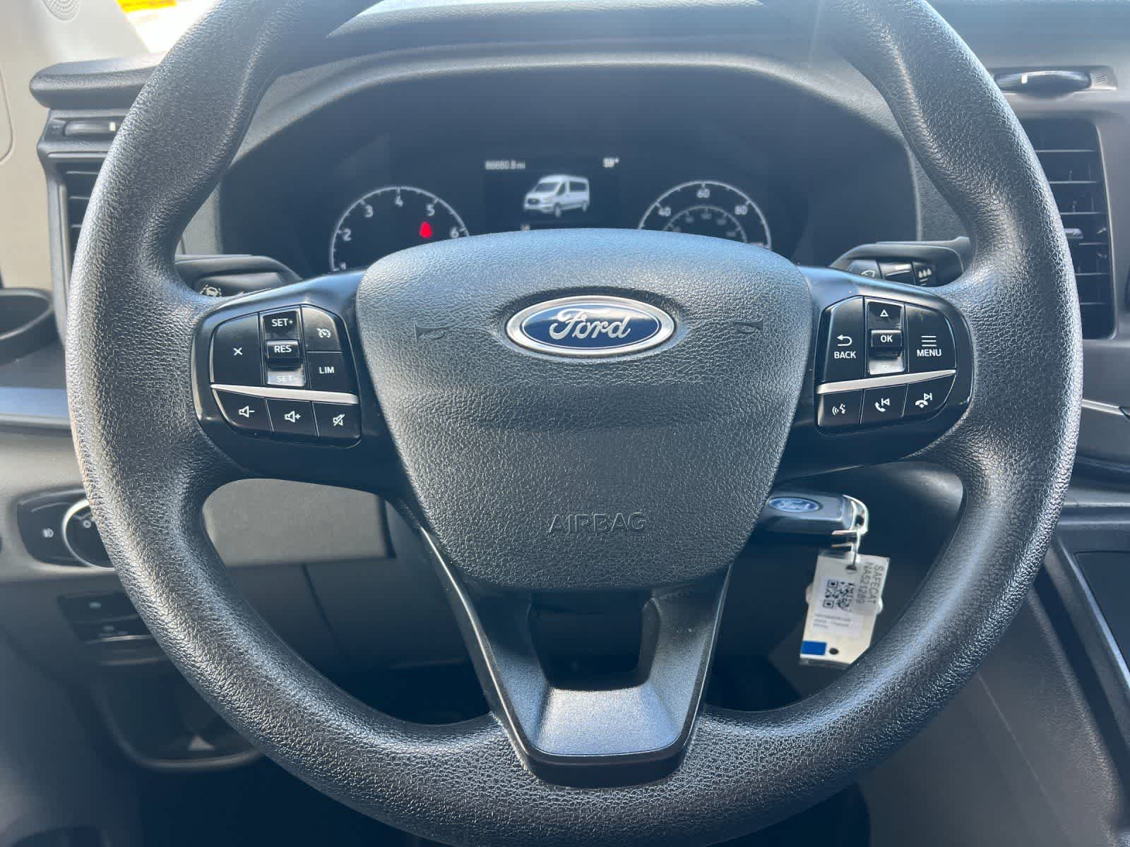 Thumbnail: 2022 Ford Econoline - 25