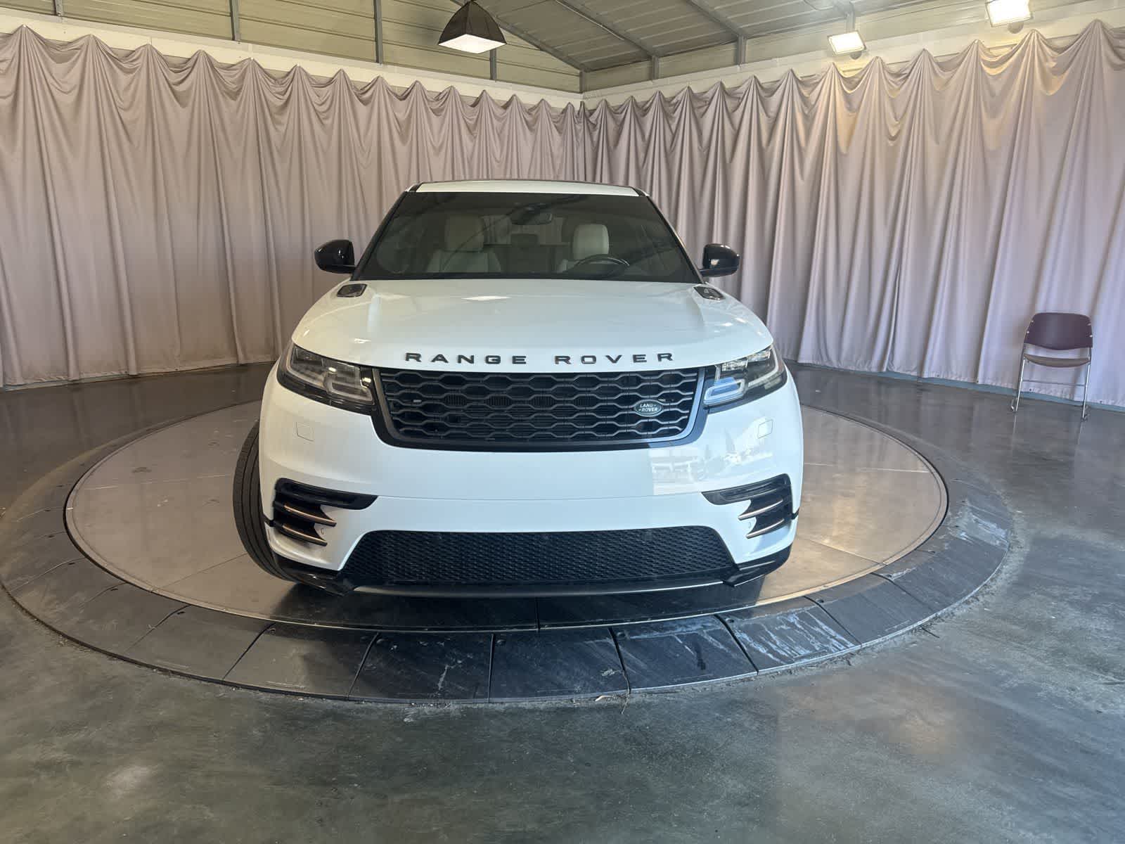 Thumbnail: 2018 Land Rover Range Rover Velar - 2