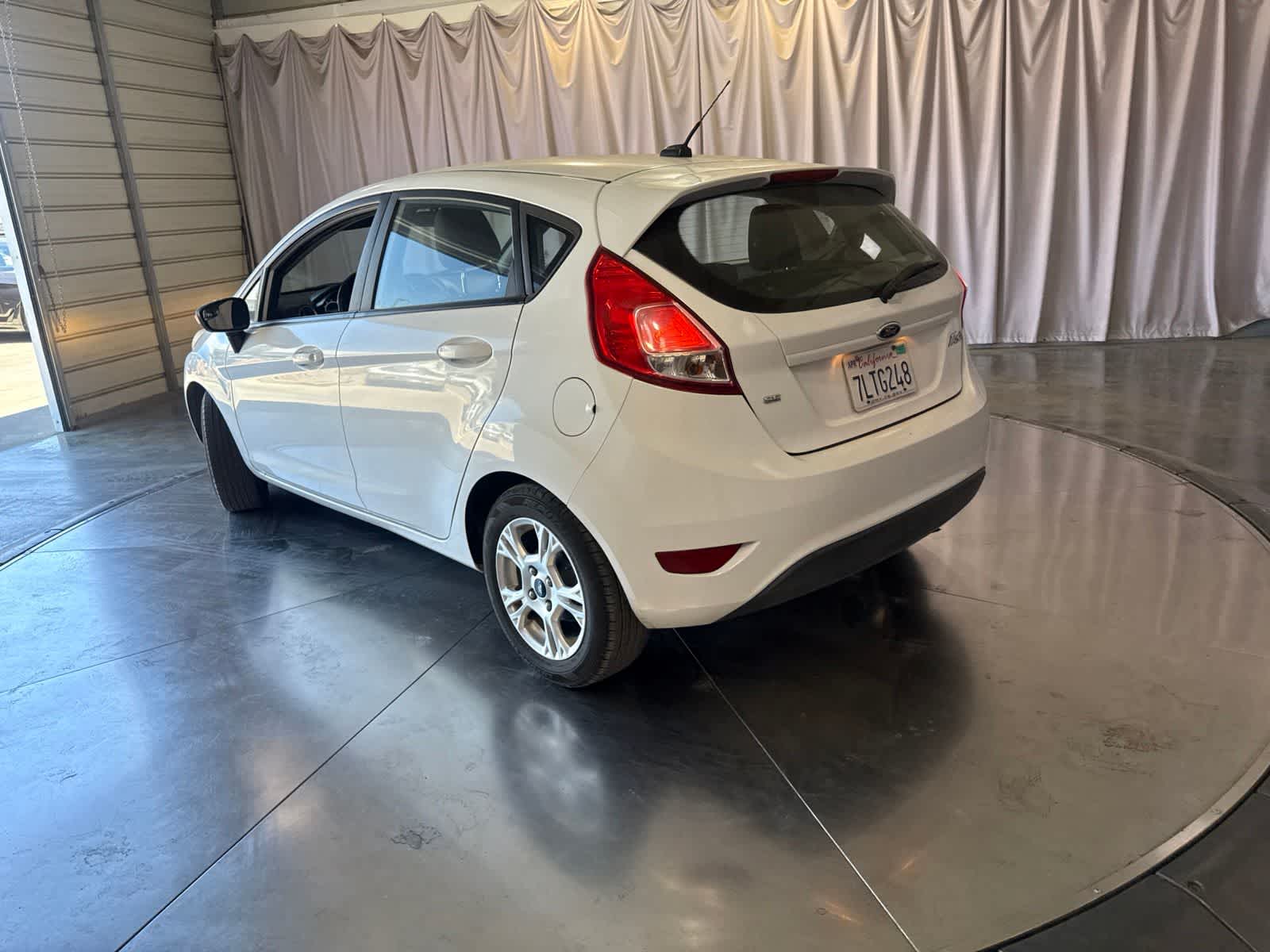 Thumbnail: 2016 Ford Fiesta - 6
