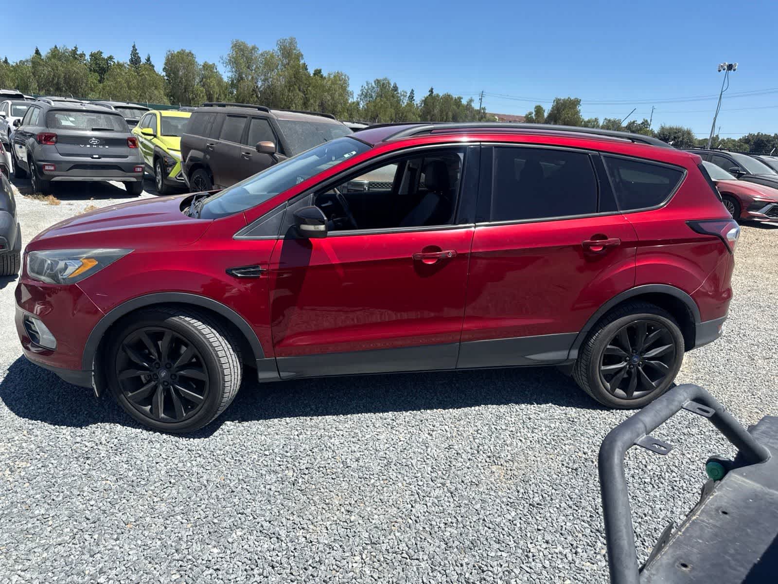 Thumbnail: 2017 Ford Escape - 7